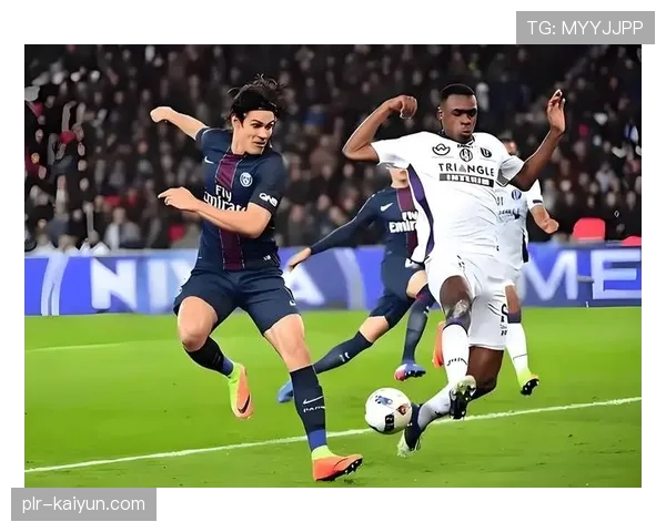 数据分析:2025-26赛季欧冠淘汰赛阶段,场均失球数呈下降趋势